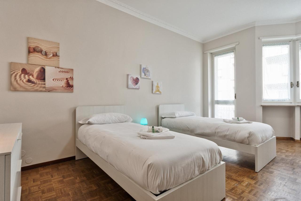 Stadio Olimpico Modern Flat